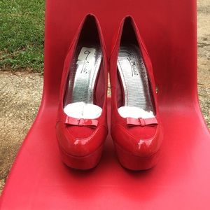 Red heels suede and leather like 6 in